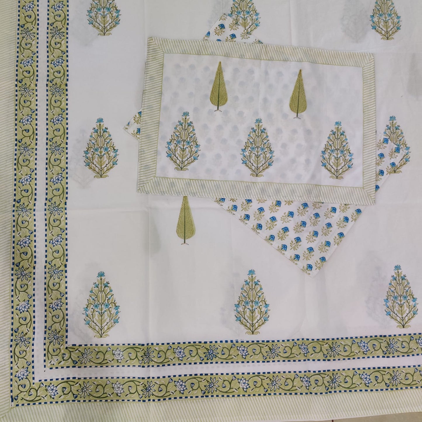 BS187: Hastakala S. King Double Bed Sheets
