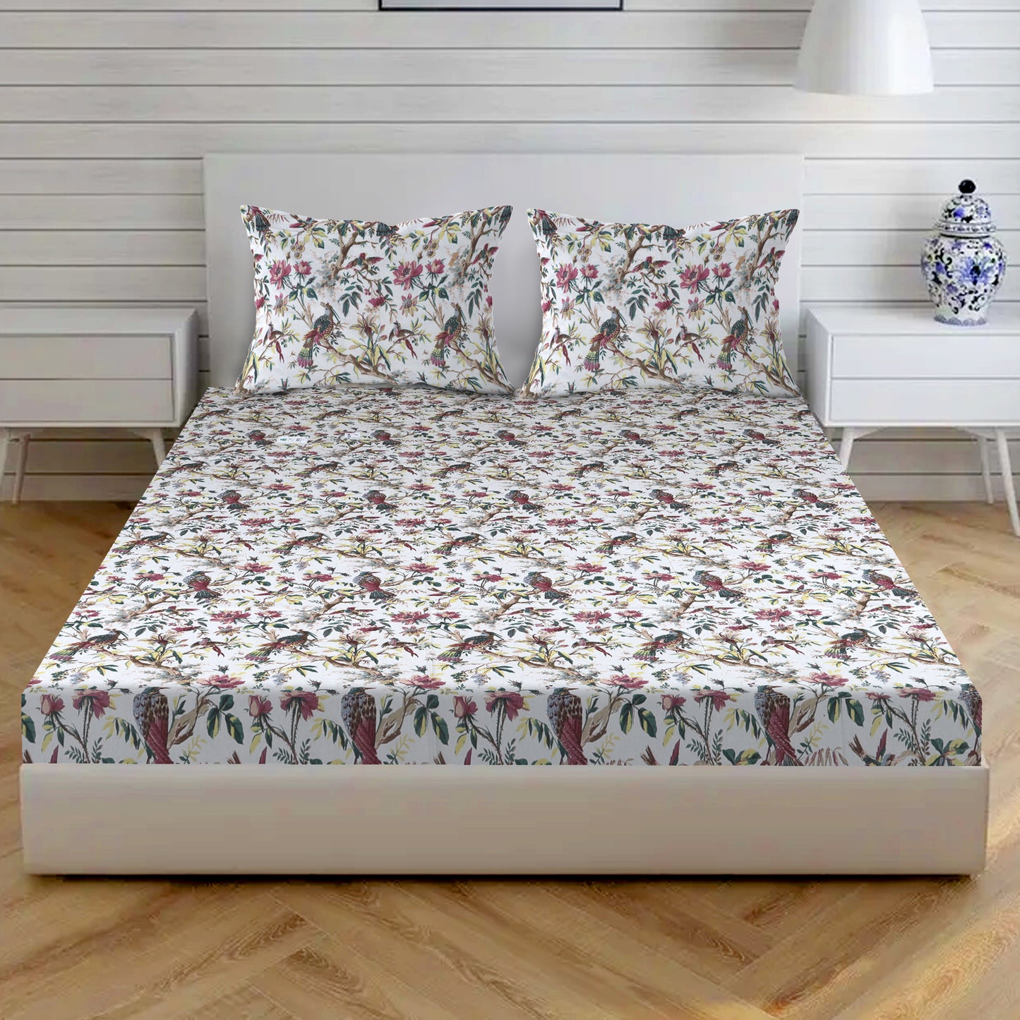 Rapti 310 TC Cotton Bed Sheet with 2 Pillow Covers - Printed