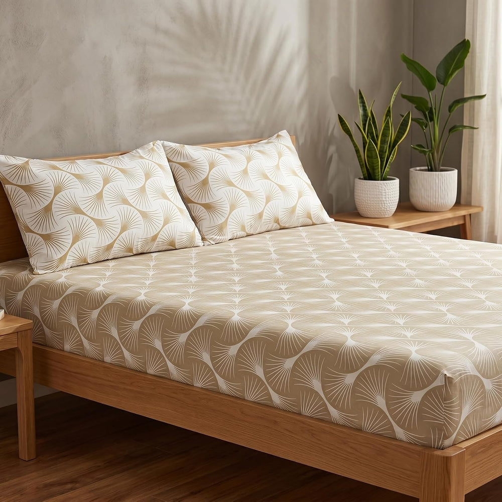 Geometric Fan Bedsheet — Beige & White