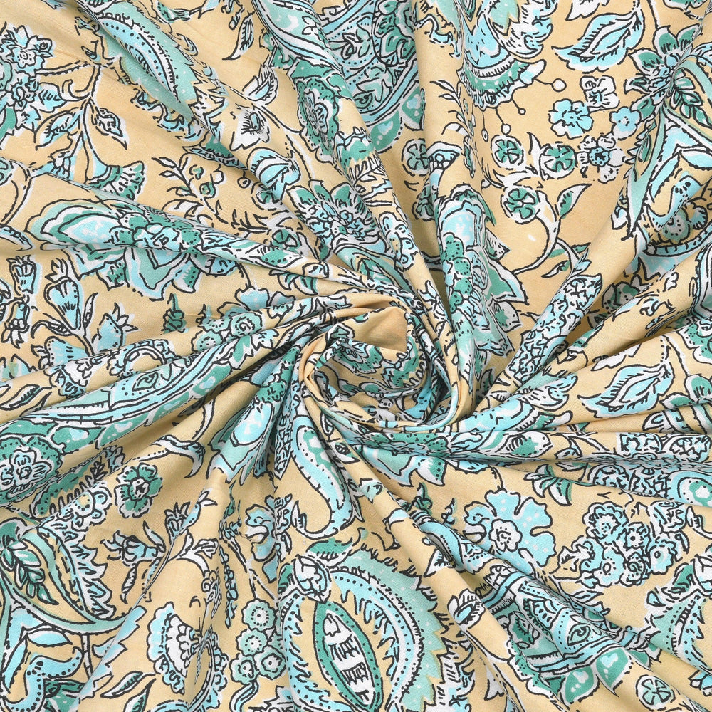 Tista 310 TC Cotton Bed Sheet with 2 Pillow Covers - Printed - Clover Home Furnishings