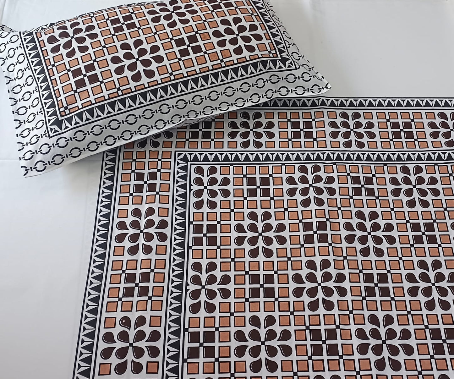BS234: Kaleen Double Bed Sheets