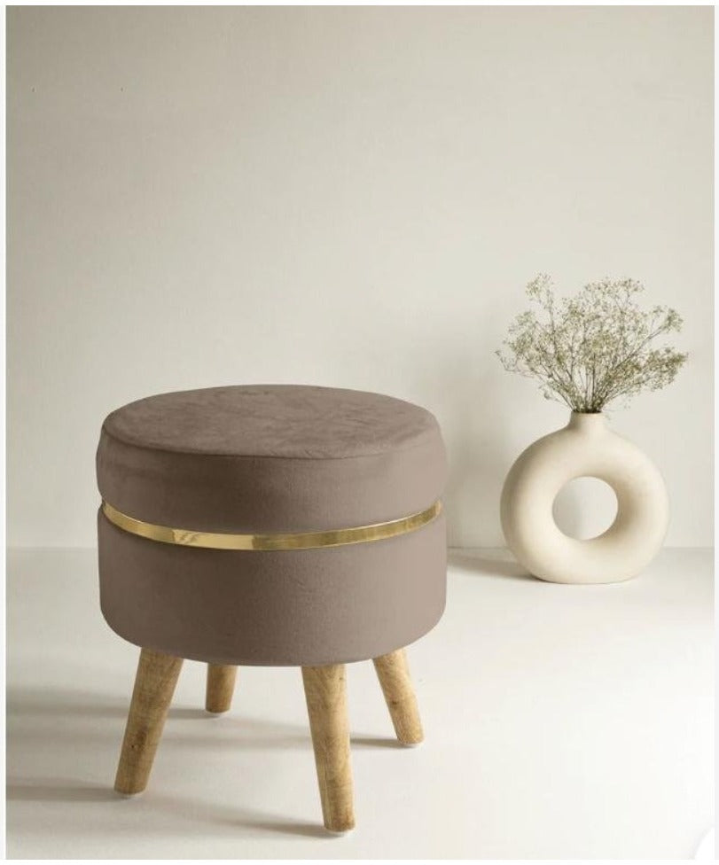 ST2: Sahnai Stool