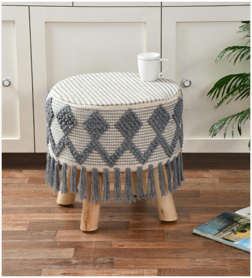 ST5: Tabla Stool