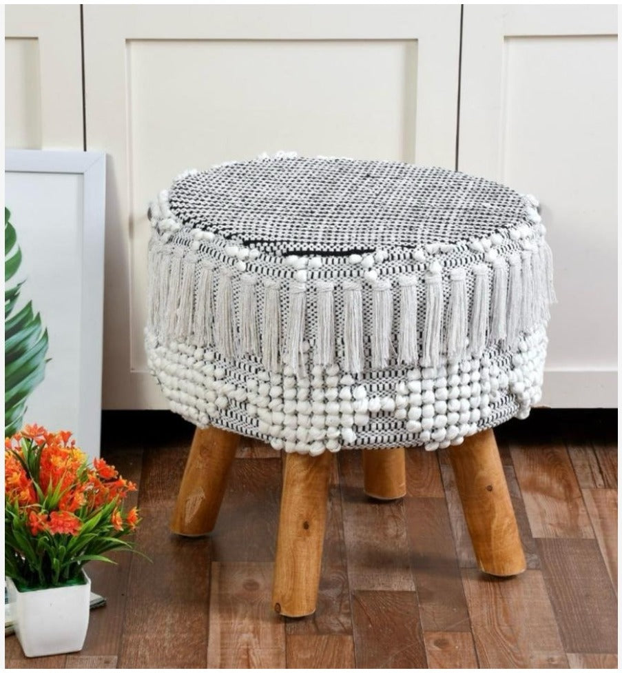 ST5: Tabla Stool