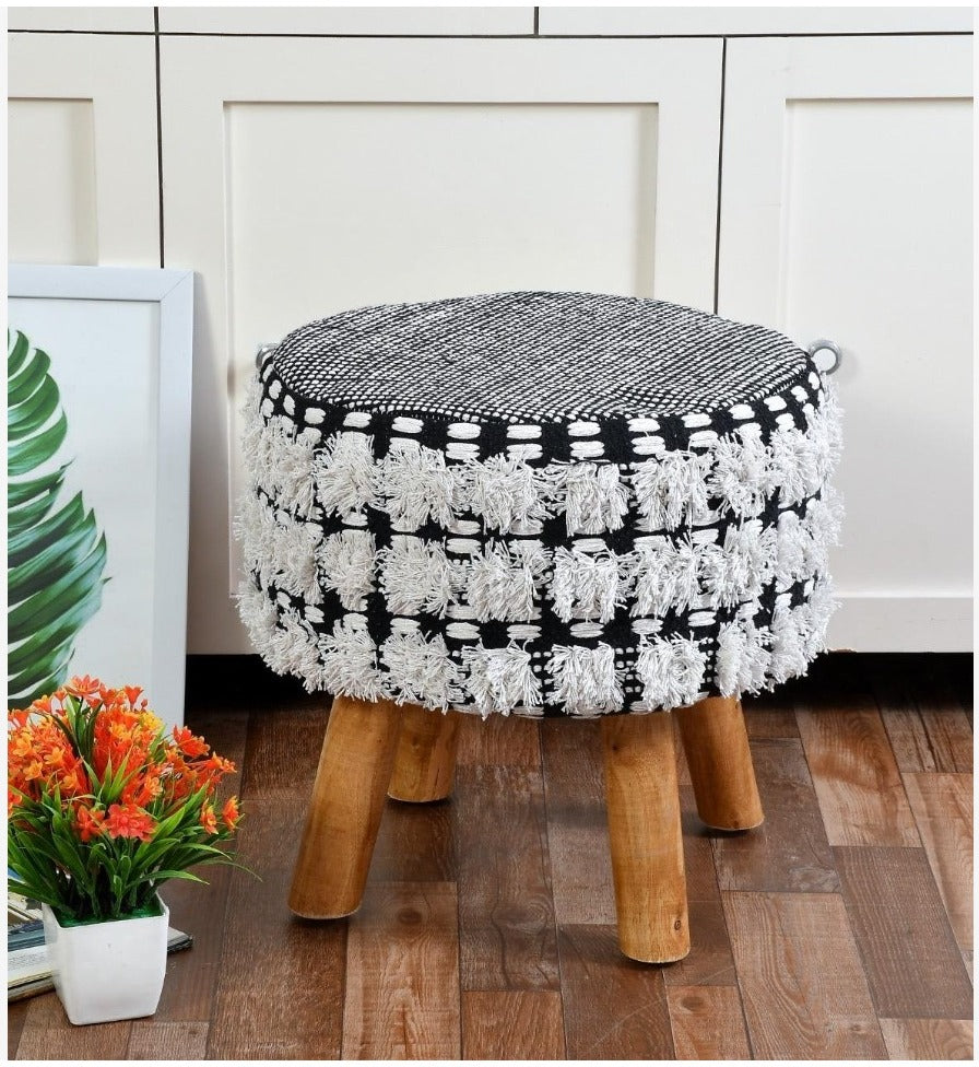 ST5: Tabla Stool
