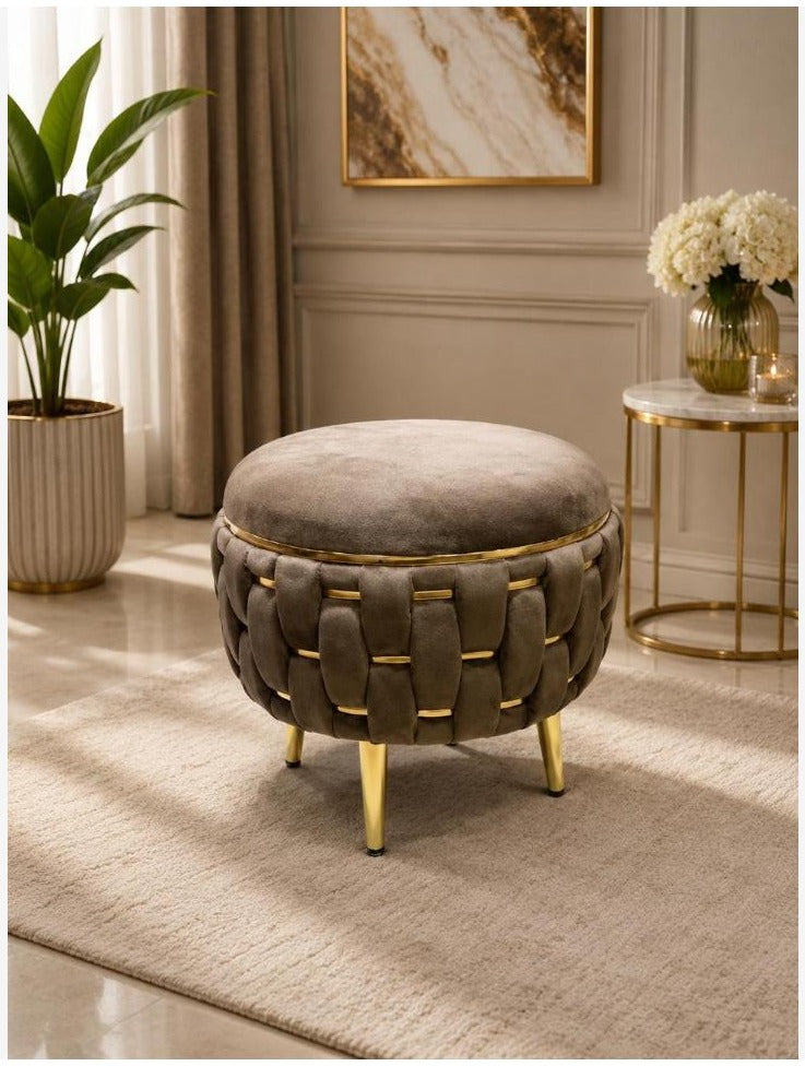 ST9: Tanpura Stool