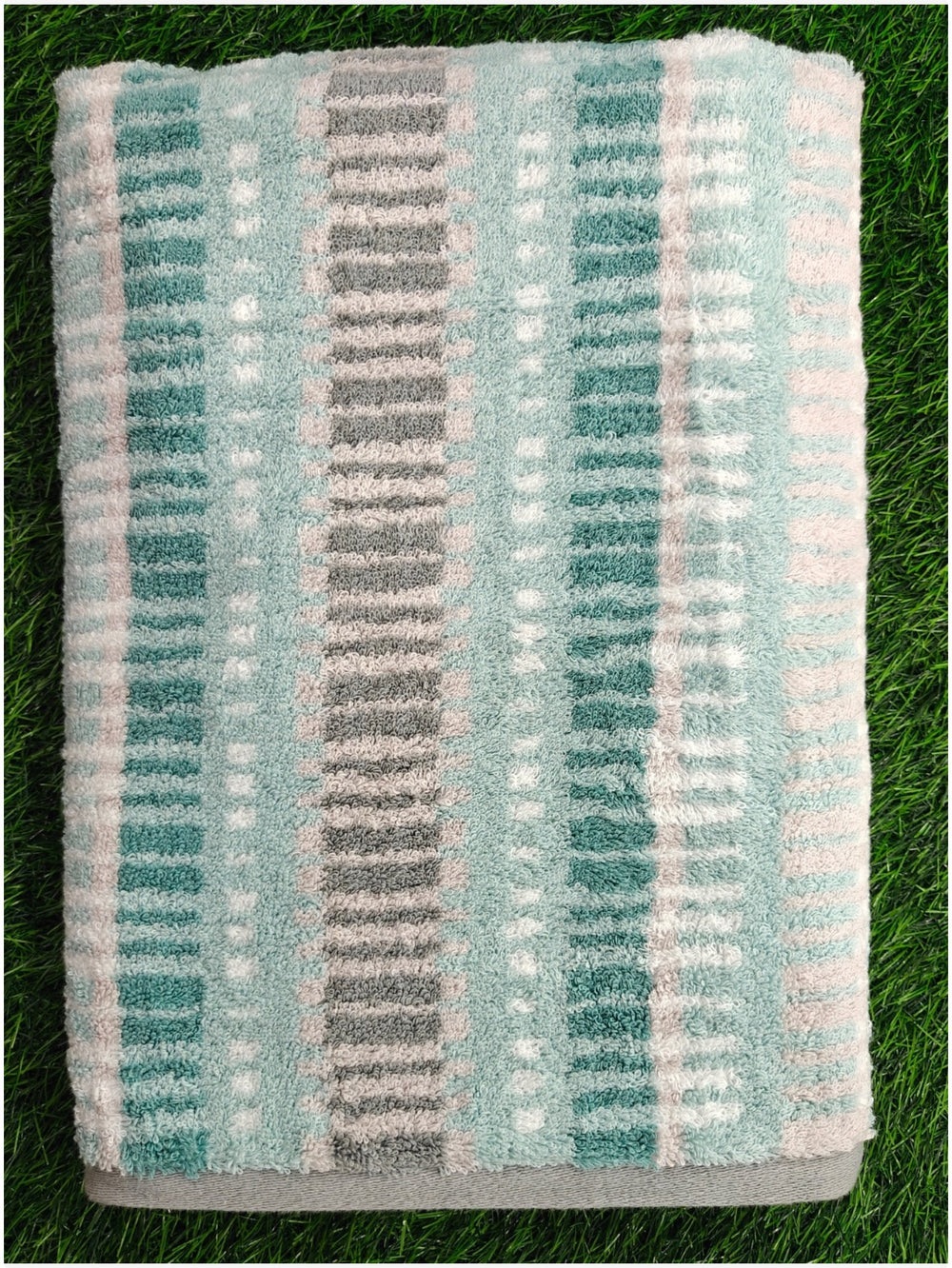 TL207: Zero Twist Bath Towel