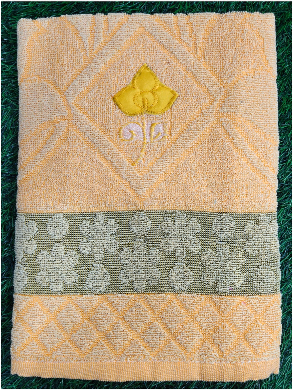 TL214: Sony Emb Bath Towel