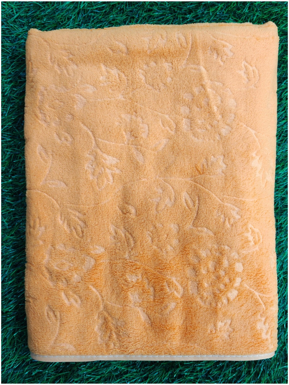 TL217: Emboss Bath Towel