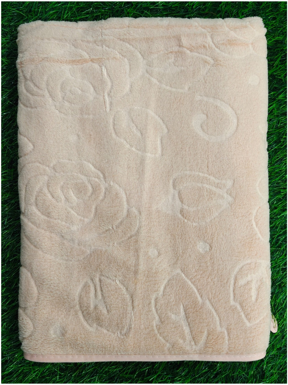 TL217: Emboss Bath Towel