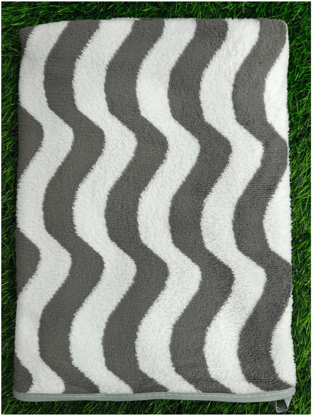 TL24: Mario Bath Towel